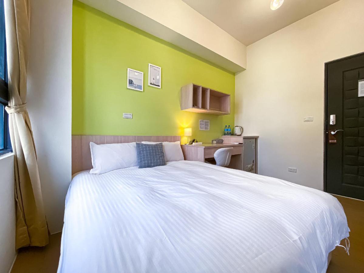 Adagio Hostel Taichung Exterior foto
